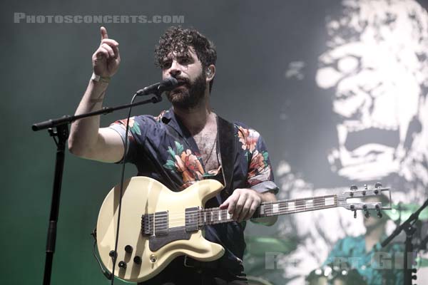 FOALS - 2019-08-25 - SAINT CLOUD - Domaine National - Scene de la Cascade - Yannis Philippakis